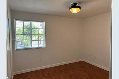 11344 NW 72nd Ln #0, Doral, FL 33178 - Photo 9