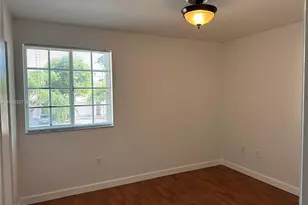 11344 NW 72nd Ln, Doral, FL 33178 - Photo 9