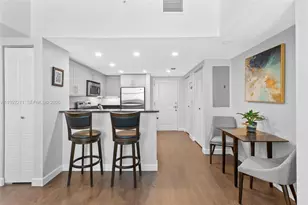 111 E Flagler St, Miami, FL 33131 - Photo 3