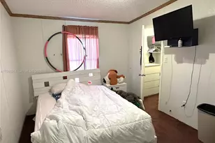 220 NE 12th Ave, Homestead, FL 33030 - Photo 7