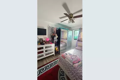 673 W 30th St #671, Hialeah, FL 33012 - Photo 17