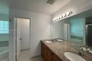 1720 NE 35th Ave, Homestead, FL 33033 - Photo 17