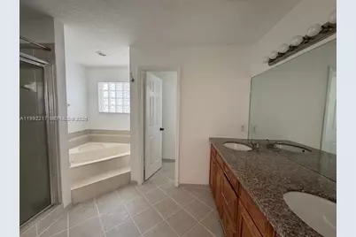 1720 NE 35 Avenue, Homestead, FL 33033 - Photo 13