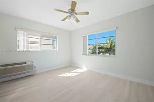 7315 Byron Ave, Miami Beach, FL 33141 - Photo 13