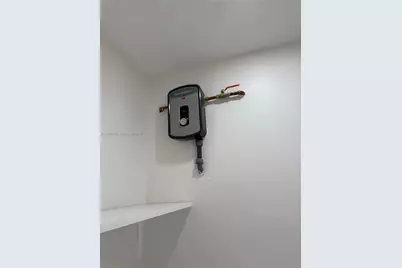 9853 NW 4th Ter #9853, Miami, FL 33172 - Photo 29