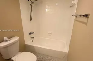 9001 SW 77th Ave, Miami, FL 33156 - Photo 11