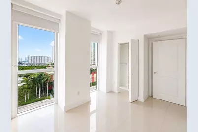 400 Sunny Isles Blvd #819, Sunny Isles Beach, FL 33160 - Photo 21