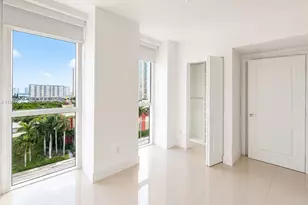 400 Sunny Isles Blvd, Sunny Isles Beach, FL 33160 - Photo 21