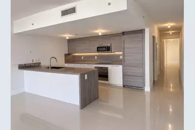 400 Sunny Isles Blvd #819, Sunny Isles Beach, FL 33160 - Photo 5