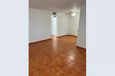 1801 S Treasure Dr #512A, North Bay Village, FL 33141 - Photo 3