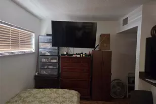 6580 W Flagler St, Miami, FL 33144 - Photo 5