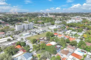 2537 SW 15th St, Miami, FL 33145 - Photo 37