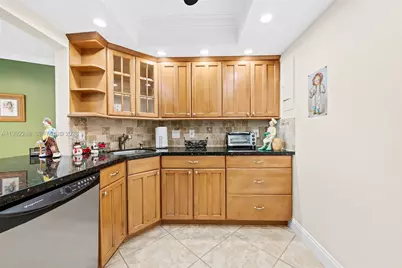 3700 Galt Ocean Dr #612, Fort Lauderdale, FL 33308 - Photo 7