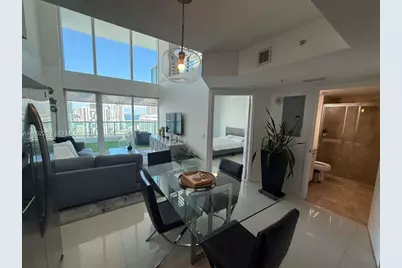 41 SE 5th St #2307, Miami, FL 33131 - Photo 5