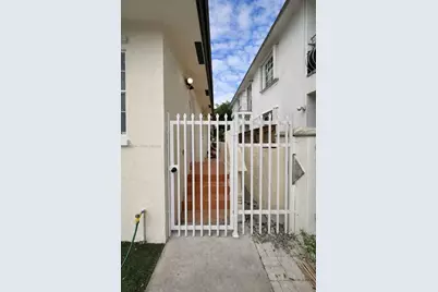 2471 NW 18th Ter #A, Miami, FL 33125 - Photo 9