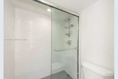 100 Bayview Dr #210, Sunny Isles Beach, FL 33160 - Photo 13