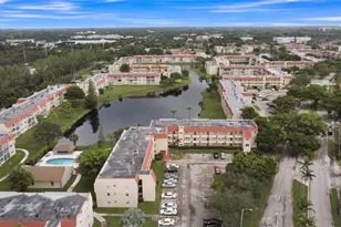 2651 E Sunrise Lakes Dr, Sunrise, FL 33322 - Photo 53