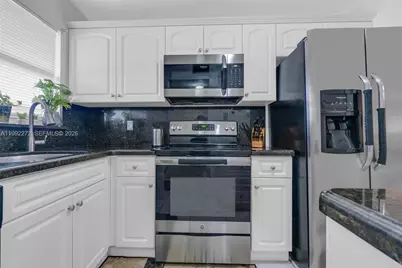 2651 E Sunrise Lakes Dr #104, Sunrise, FL 33322 - Photo 25