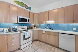 431 12th St, Key Colony, FL 33051 - Photo 13