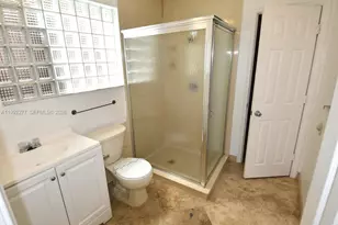 [Address not provided], Plantation, FL 33324 - Photo 11