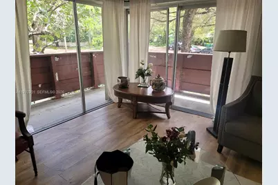 1205 Mariposa Ave #206, Coral Gables, FL 33146 - Photo 5