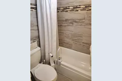 1205 Mariposa Ave #206, Coral Gables, FL 33146 - Photo 9