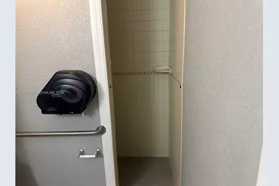 257 N Krome Ave, Homestead, FL 33030 - Photo 27