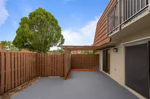 1170 SW 118th Terrace, Davie, FL 33325 - Photo 9