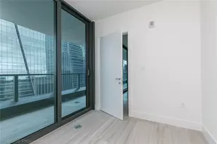 1451 Brickell Ave, Miami, FL 33131 - Photo 13