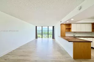 1000 Parkview Dr, Hallandale Beach, FL 33009 - Photo 3