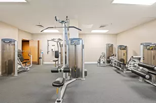 520 Brickell Key Dr, Miami, FL 33131 - Photo 33