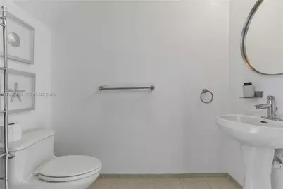 60 SW 13th St #2805, Miami, FL 33130 - Photo 9