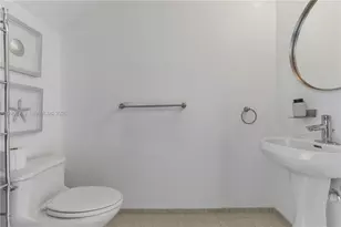 60 SW 13th St, Miami, FL 33130 - Photo 9