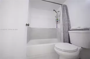 21121 SW 85th Ave, Cutler Bay, FL 33189 - Photo 11