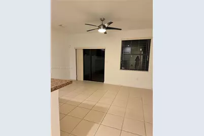 8952 W 35th Ln, Hialeah, FL 33018 - Photo 17