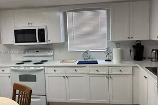 1120 NE 24th Ave, Pompano Beach, FL 33062 - Photo 5