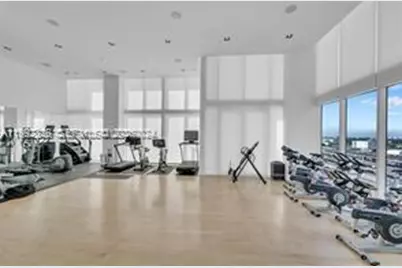 1040 Biscayne Blvd #2605, Miami, FL 33132 - Photo 13