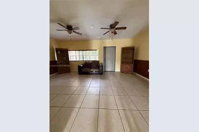 4998 SW 8th Ct, Margate, FL 33068 - Photo 9