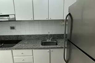 1000 West Ave, Miami Beach, FL 33139 - Photo 13