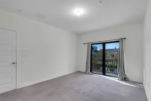 8363 NW 41st St, Doral, FL 33166 - Photo 21