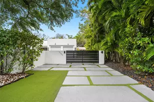 1120 Wallace St, Coral Gables, FL 33134 - Photo 3