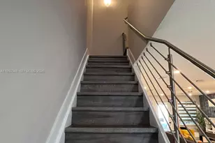 10355 NW 66th St, Doral, FL 33178 - Photo 17