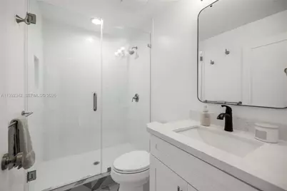 320 NE 88th St, El Portal, FL 33138 - Photo 37