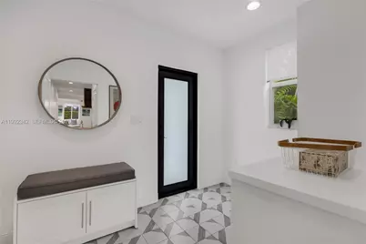 320 NE 88th St, El Portal, FL 33138 - Photo 41