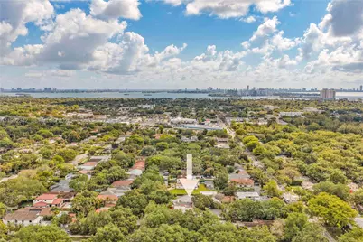 320 NE 88th St, El Portal, FL 33138 - Photo 81