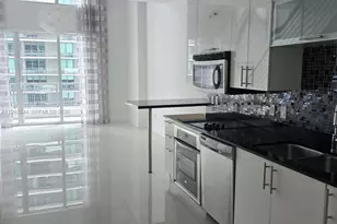 60 SW 13th St, Miami, FL 33130 - Photo 7