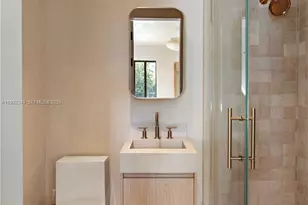 4430 Royal Palm Ave, Miami Beach, FL 33140 - Photo 25