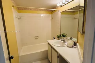 3274 NW 103rd Terrace, Coral Springs, FL 33065 - Photo 13