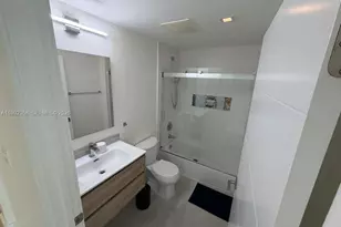 3330 NE 190th St, Aventura, FL 33180 - Photo 7