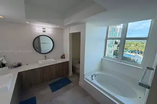 3330 NE 190th St, Aventura, FL 33180 - Photo 13